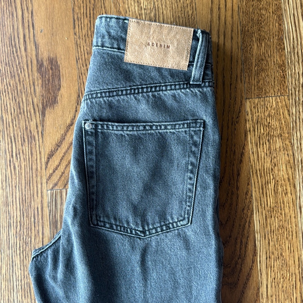 &DENIM black jeans size 2 wide reg fit women’s